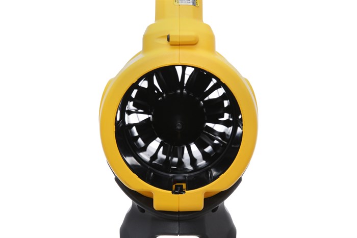 may-thoi-hoi-dung-pin-dewalt-dcm562n-kr-18v-8-700x467